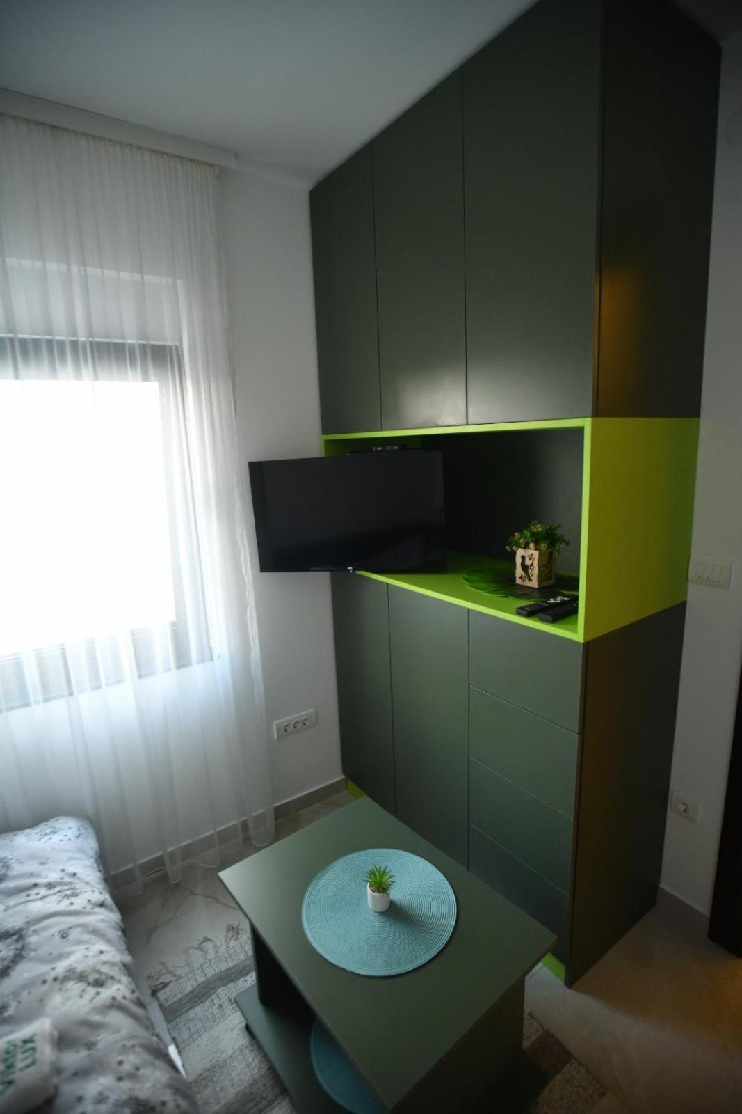 Apartment Viktor Lux Kragujevac